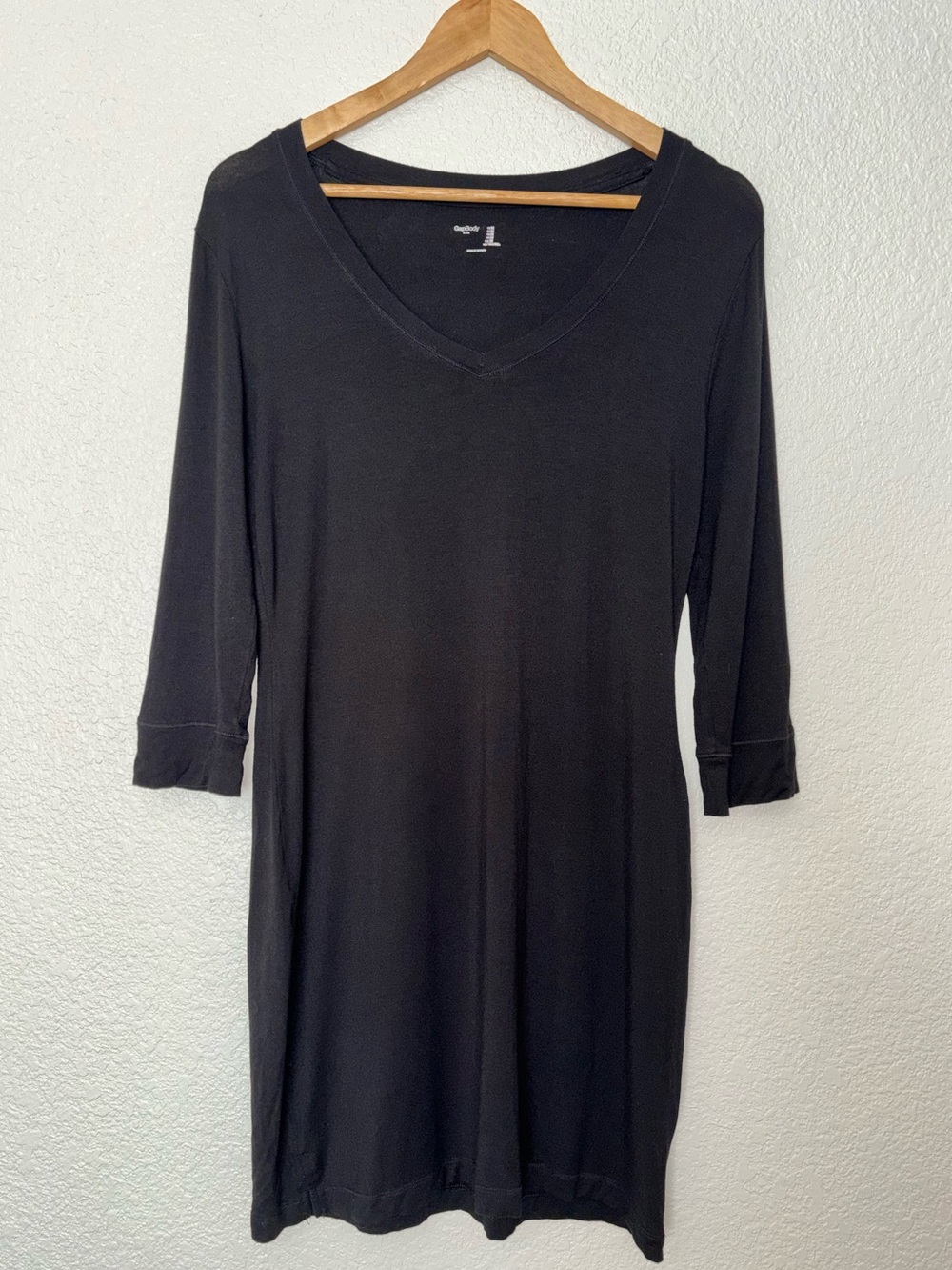GapBody Black V-Neck Knit Dress | Medium | 3/4 Sleeve